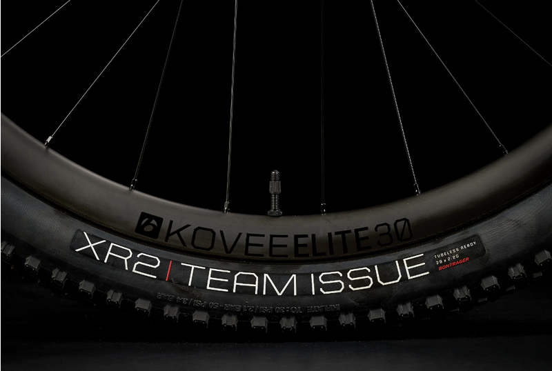 Trek Procaliber 9.8 Hardtail Mountain Bike 2023 Carbon Red Smoke Crimson-5